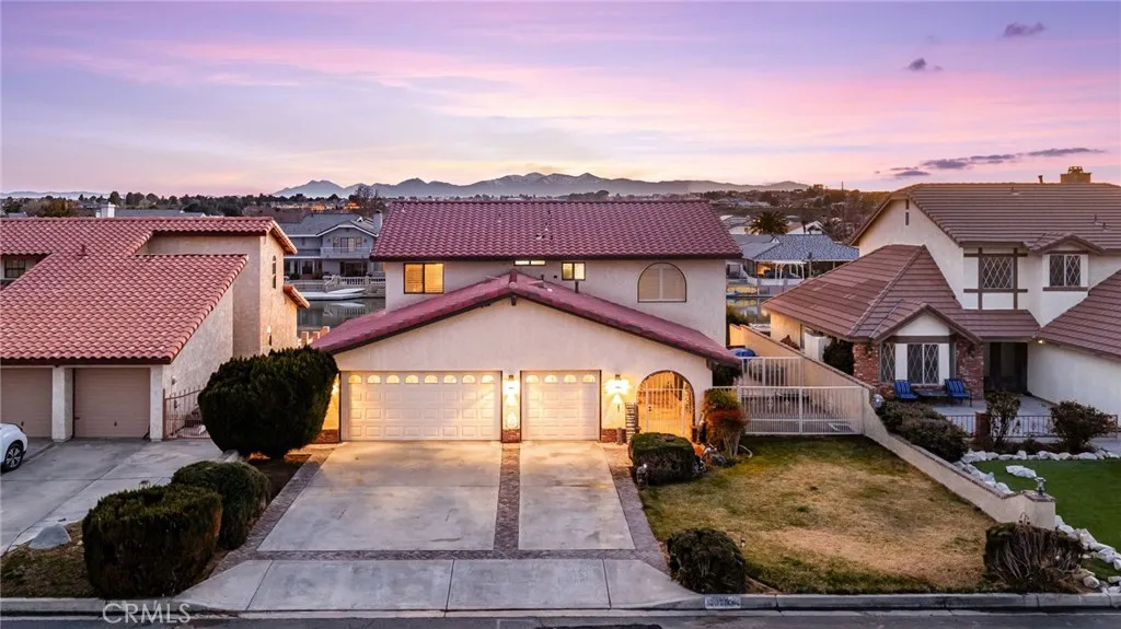 13520 Sea Gull Drive, Victorville, CA 92395 - Photo 4 of 55, Victorville, CA