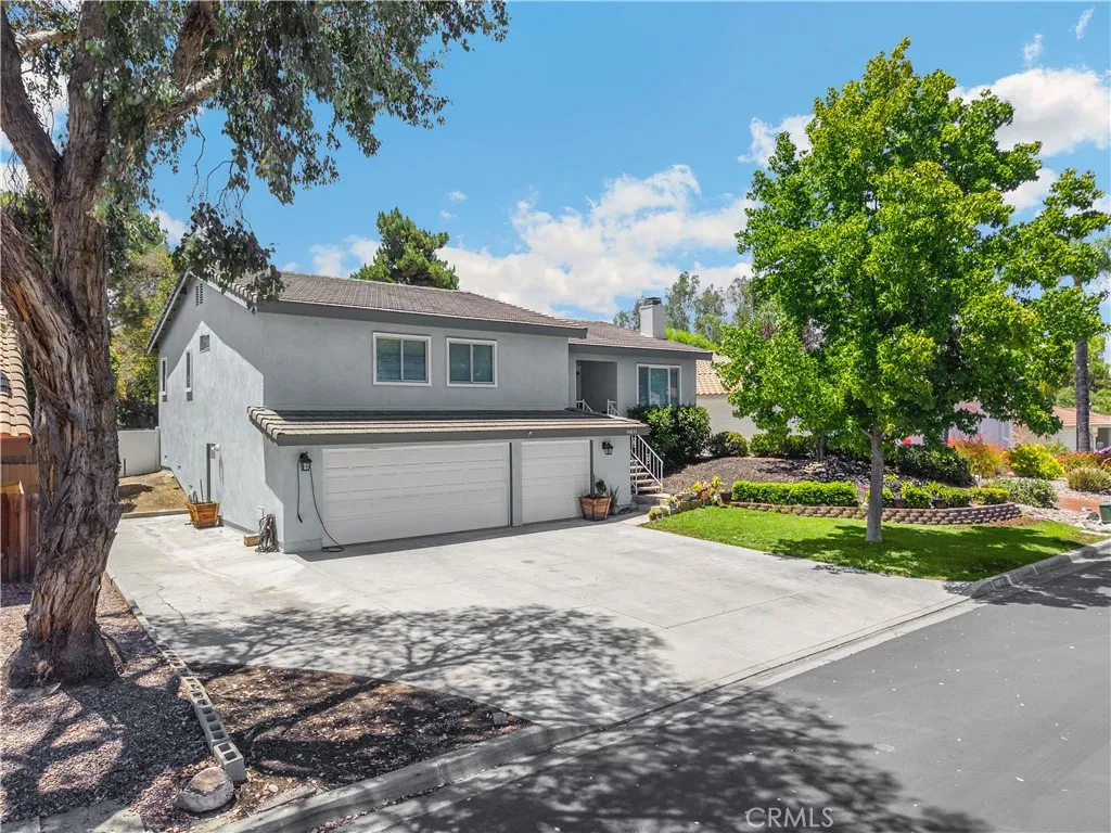 30833 Burning Tree Drive, Canyon Lake, CA 92587 - Photo 2 of 41, Canyon Lake, CA