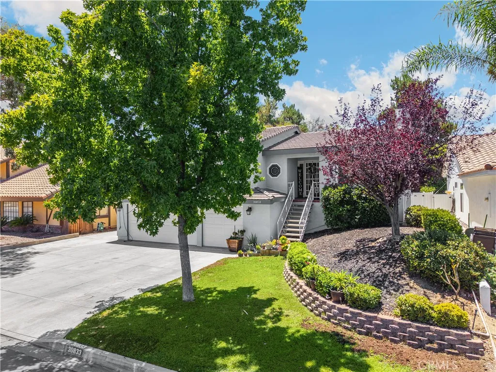 30833 Burning Tree Drive, Canyon Lake, CA 92587 - Photo 4 of 41, Canyon Lake, CA
