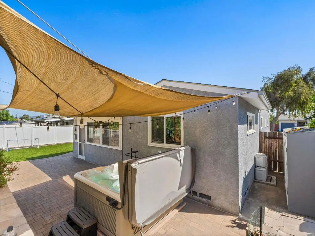 https://cdn.realtyfeed.com/cdn/127/306765812/3eb0a29dcccbfb9061f79a3e1b09cbcb.webp