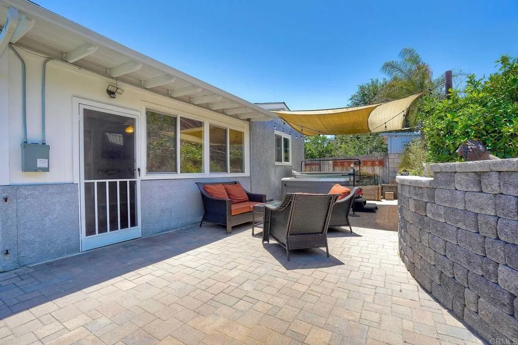 https://cdn.realtyfeed.com/cdn/127/306765812/4726256a1827728d3f5d06cf9e3ed312.webp