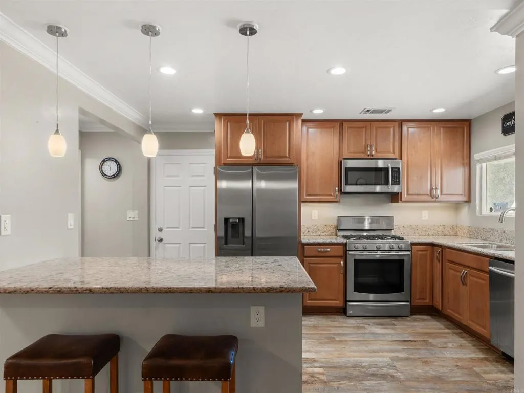 https://cdn.realtyfeed.com/cdn/127/306765812/882b785fce7f1c76791ef83c80c3c6ab.webp