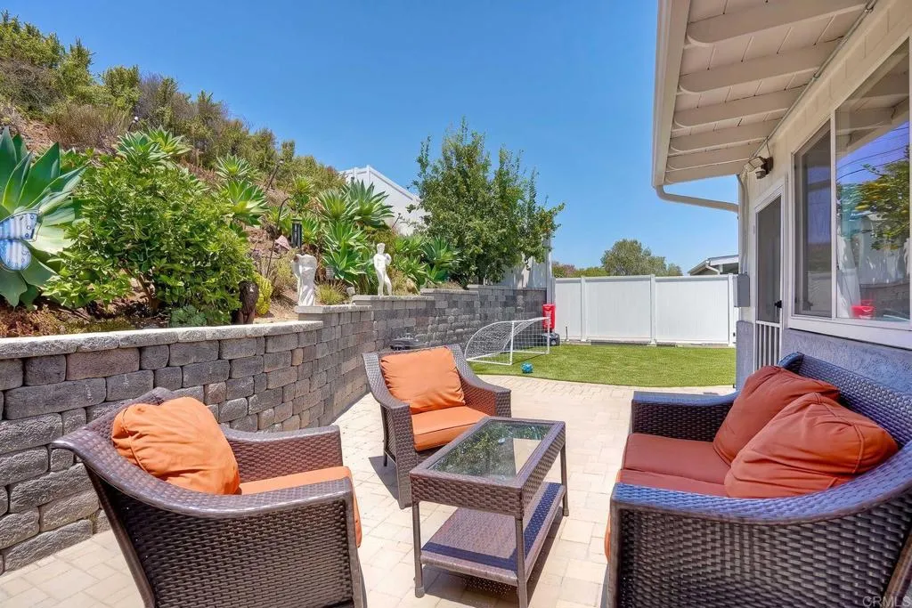 https://cdn.realtyfeed.com/cdn/127/306765812/ced9e23b6a4238bd4d5bb93bc5587008.webp