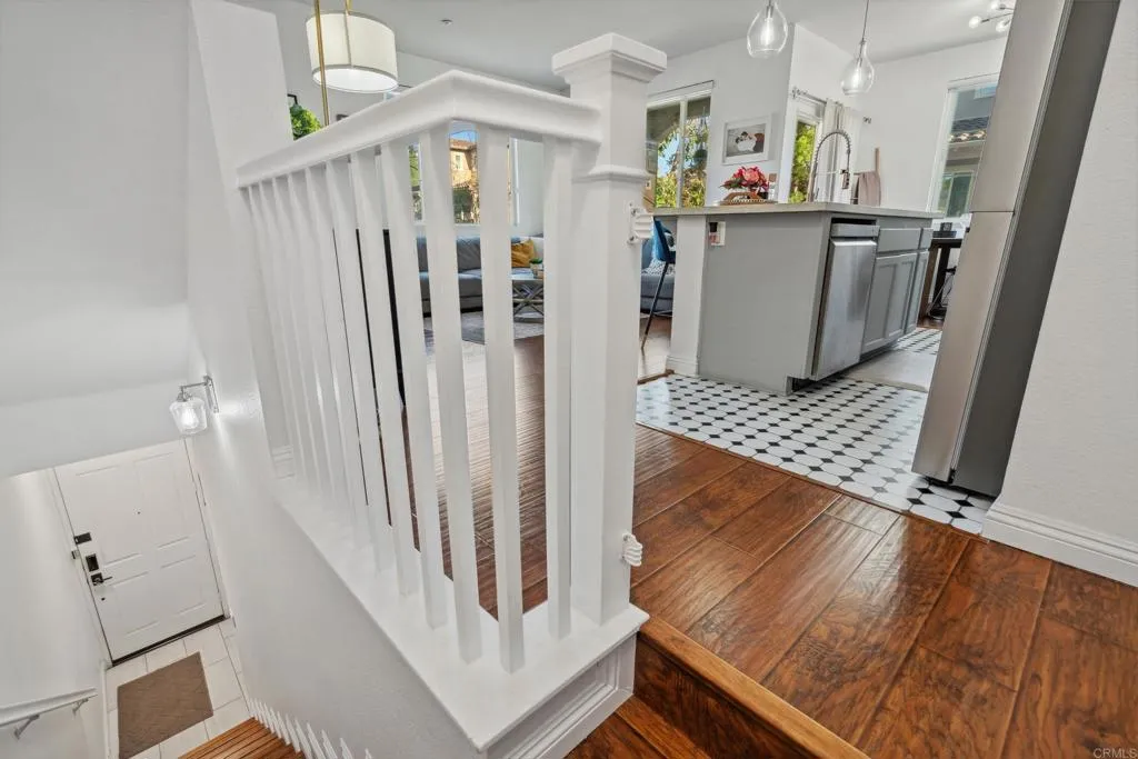 https://cdn.realtyfeed.com/cdn/127/306765815/703ebaf7a9ea299e7d1b6c3cc2f9e424.webp