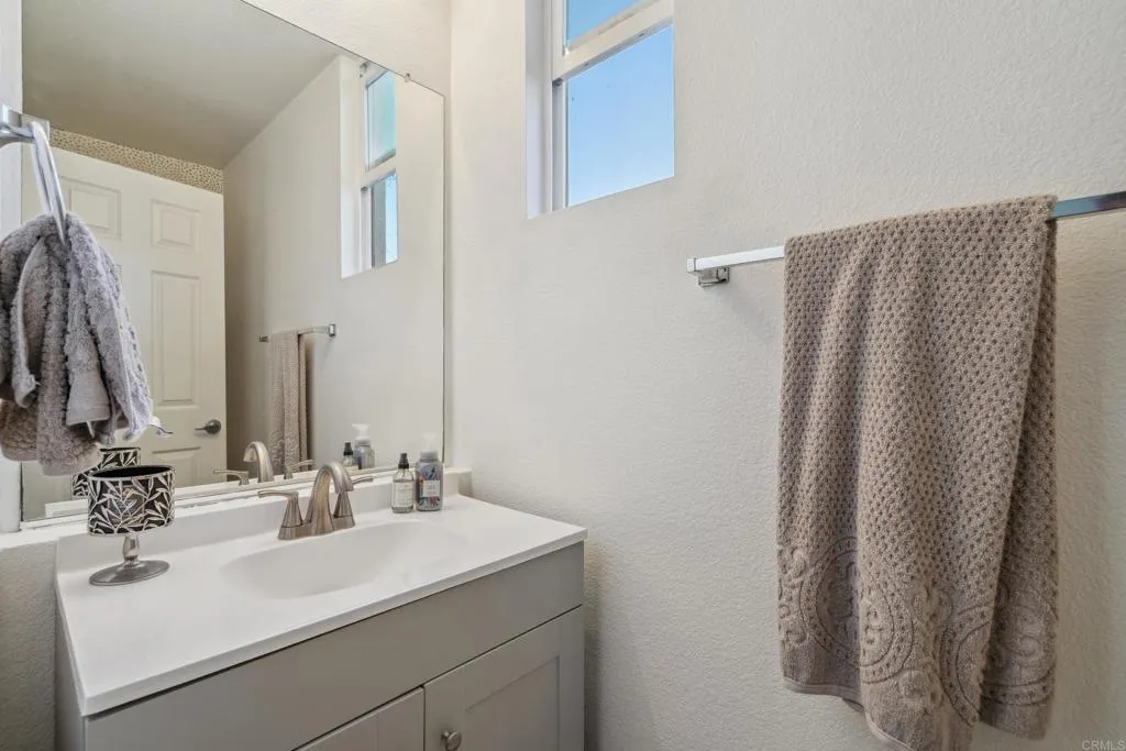 https://cdn.realtyfeed.com/cdn/127/306765815/97b3af801932b614d3c5a6dade0e65ff.webp
