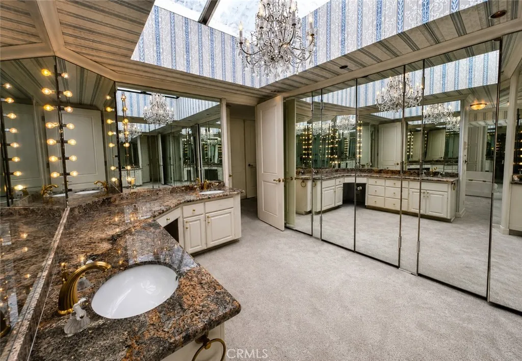 https://cdn.realtyfeed.com/cdn/127/306765828/495918dc5762241075ac57d3cd54d8d4.webp