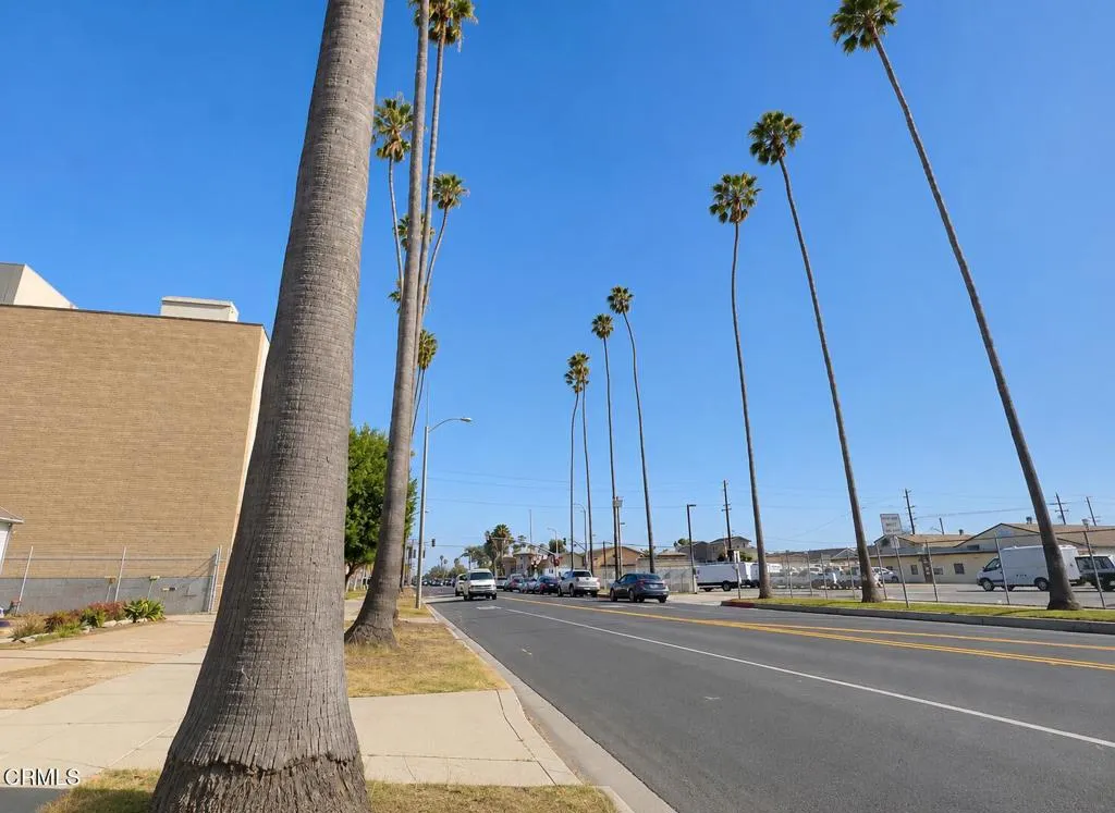 1018 S C Street, Oxnard, CA 93030 - Main photo, Oxnard, CA