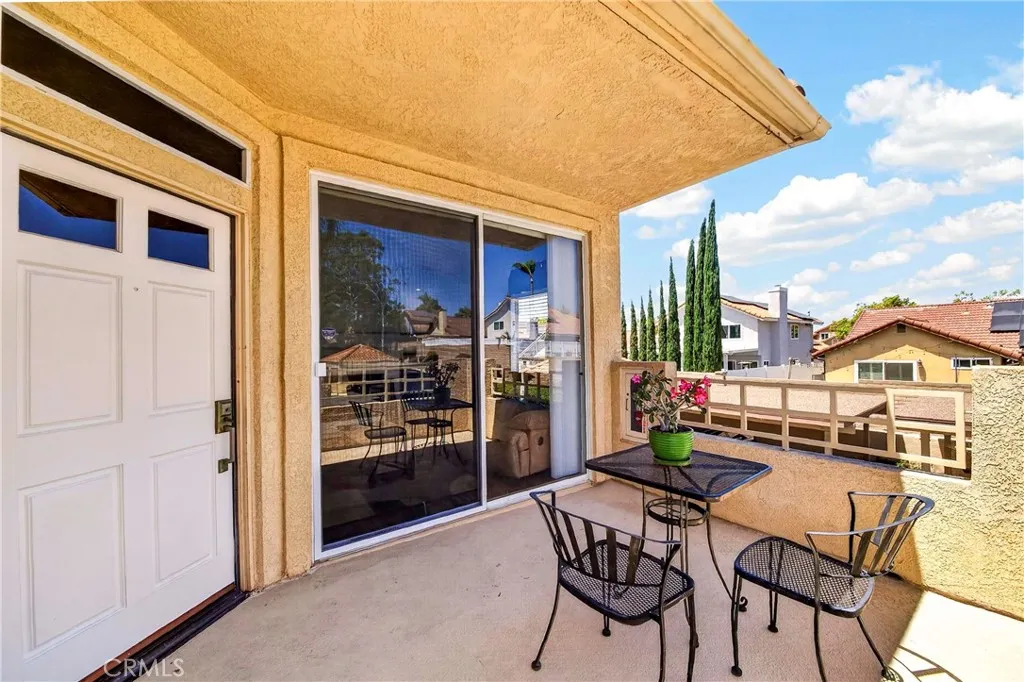 3140 Castelar Court Unit 201, Corona, CA 92882 - Photo 2 of 30, Corona, CA