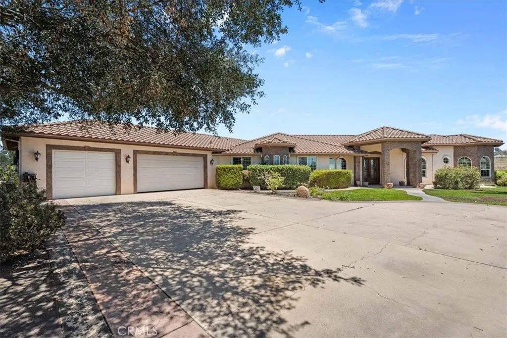 26690 Skyrocket, Temecula, CA 92590 - Photo 3 of 51, Temecula, CA