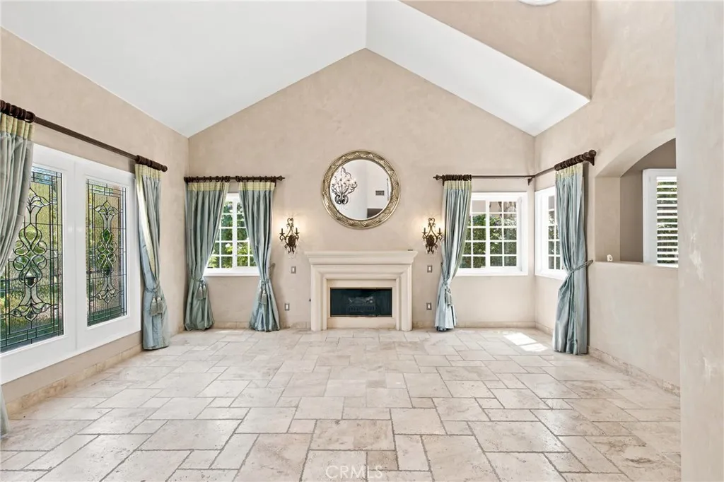 10925 Willowbrae, Chatsworth, CA 91311 - Photo 5 of 45, Chatsworth, CA