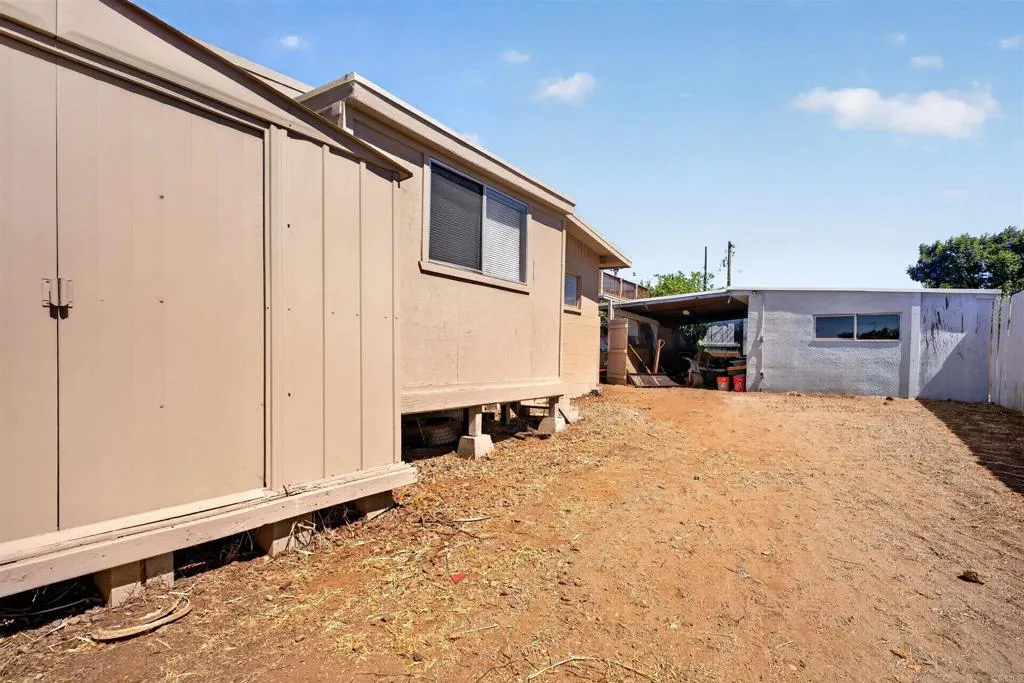 https://cdn.realtyfeed.com/cdn/127/306765883/493aa10a22b9d88f7241c2f44c4b463e.webp