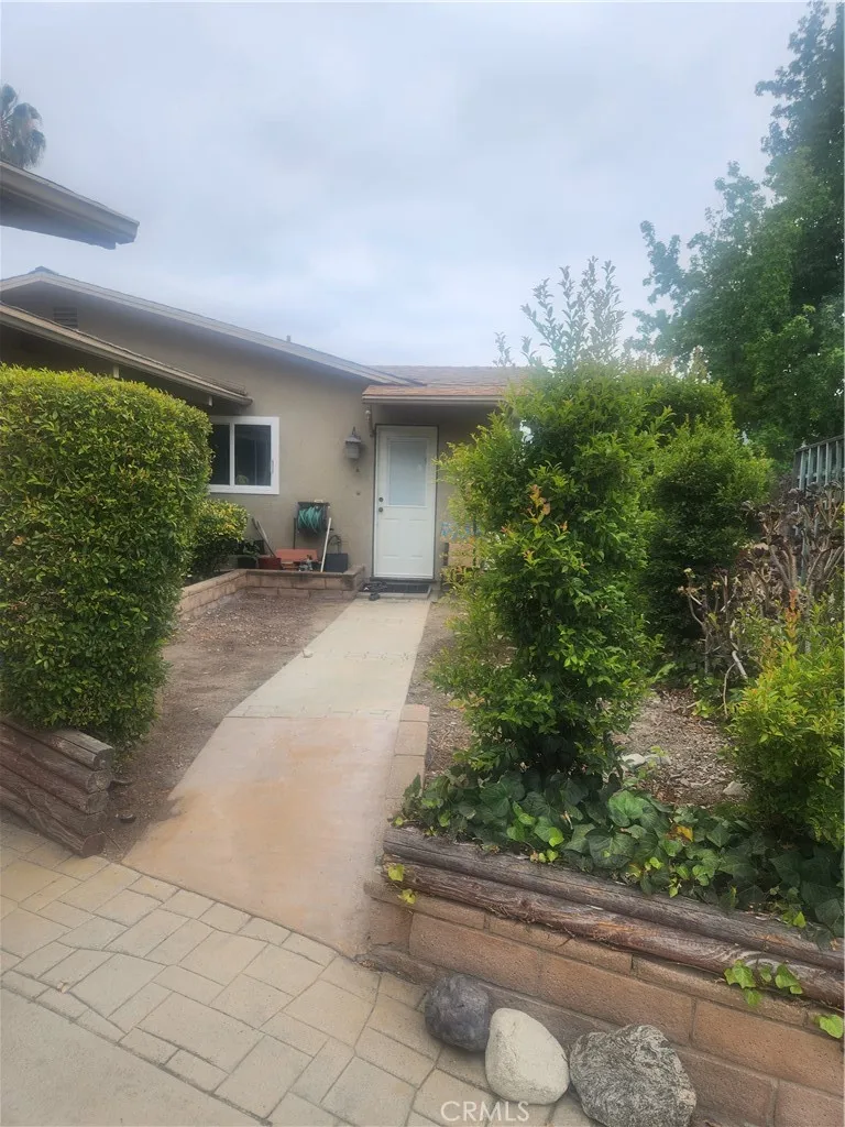 4600 Lauderdale Ave., La Crescenta, CA 91212 - Photo 5 of 24, La Crescenta, CA
