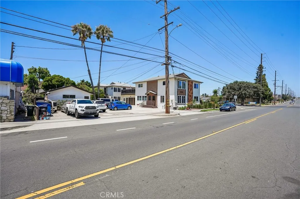 23213 Arlington Avenue, Torrance, CA 90501 - Photo 4 of 9, Torrance, CA