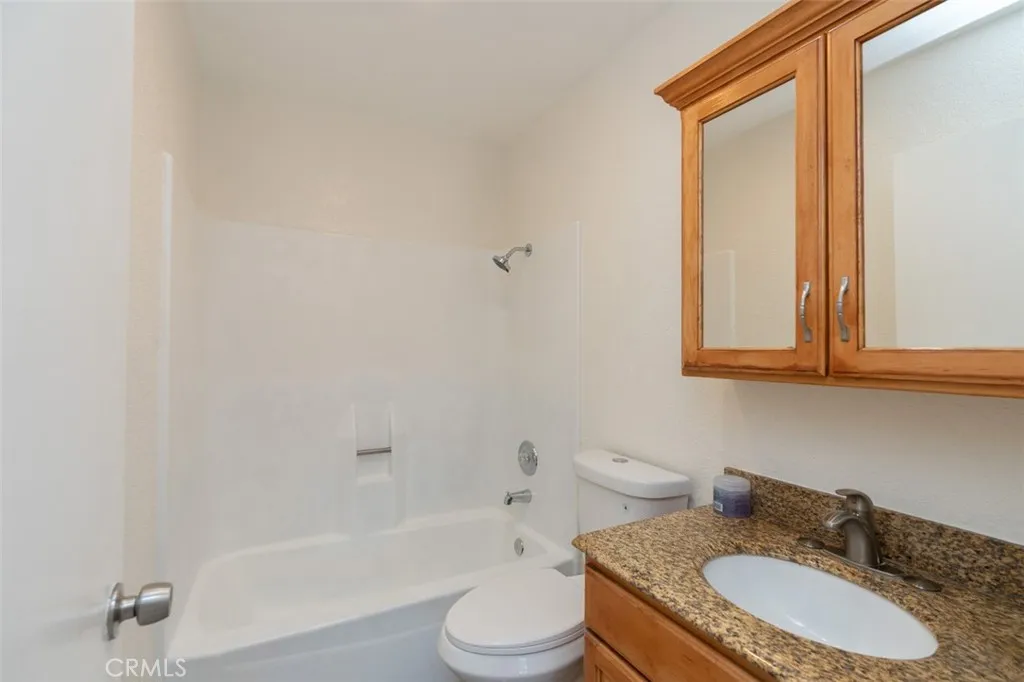 https://cdn.realtyfeed.com/cdn/127/306765951/0c03a339bbf9f93532a3c01207a5794d.webp