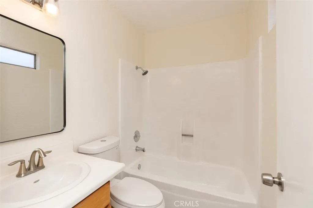 https://cdn.realtyfeed.com/cdn/127/306765951/3825ebf187c49872fd0a7cae58a53494.webp