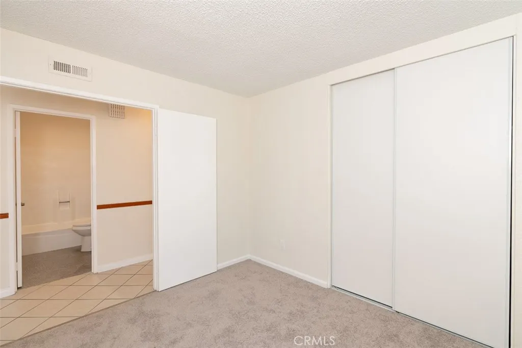 https://cdn.realtyfeed.com/cdn/127/306765951/79562bf6cdba1c5fcd5d7202514c92b7.webp