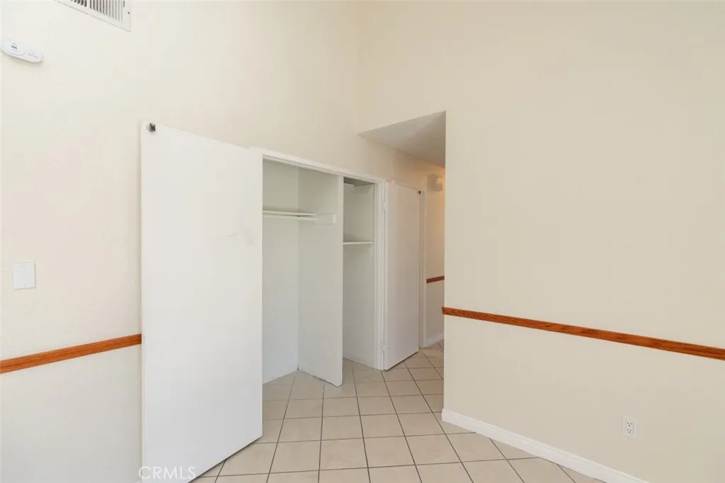 https://cdn.realtyfeed.com/cdn/127/306765951/821b13368594bda6cd72721338aa57fd.webp