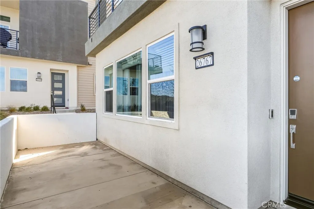 26767 Laurel Mountain Loop, Valencia, CA 91381 - Photo 4 of 44, Valencia, CA