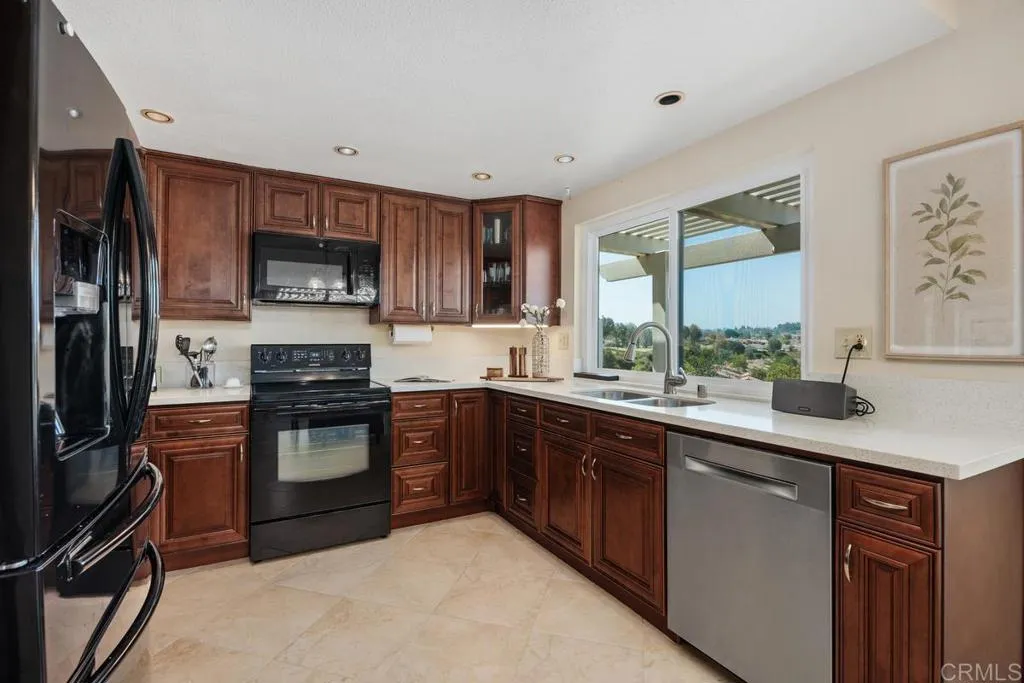 https://cdn.realtyfeed.com/cdn/127/306766033/b0480164b3edb0755fede6cf72316d88.webp