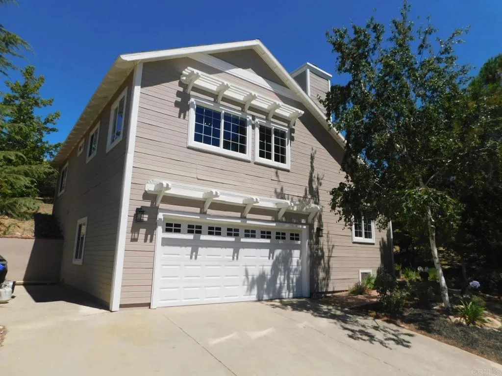 3355 Lakeview Drive, Julian, CA 92036 - Photo 3 of 22, Julian, CA