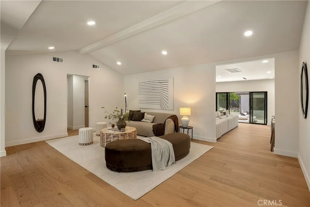 12311 Hartsook Street, Valley Village, CA 91607 - Photo 3 of 37, Valley Village, CA