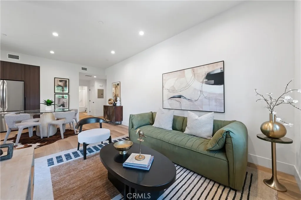 150 Oak Knoll Ave Unit 103, Pasadena, CA 91101 - Photo 3 of 14, Pasadena, CA