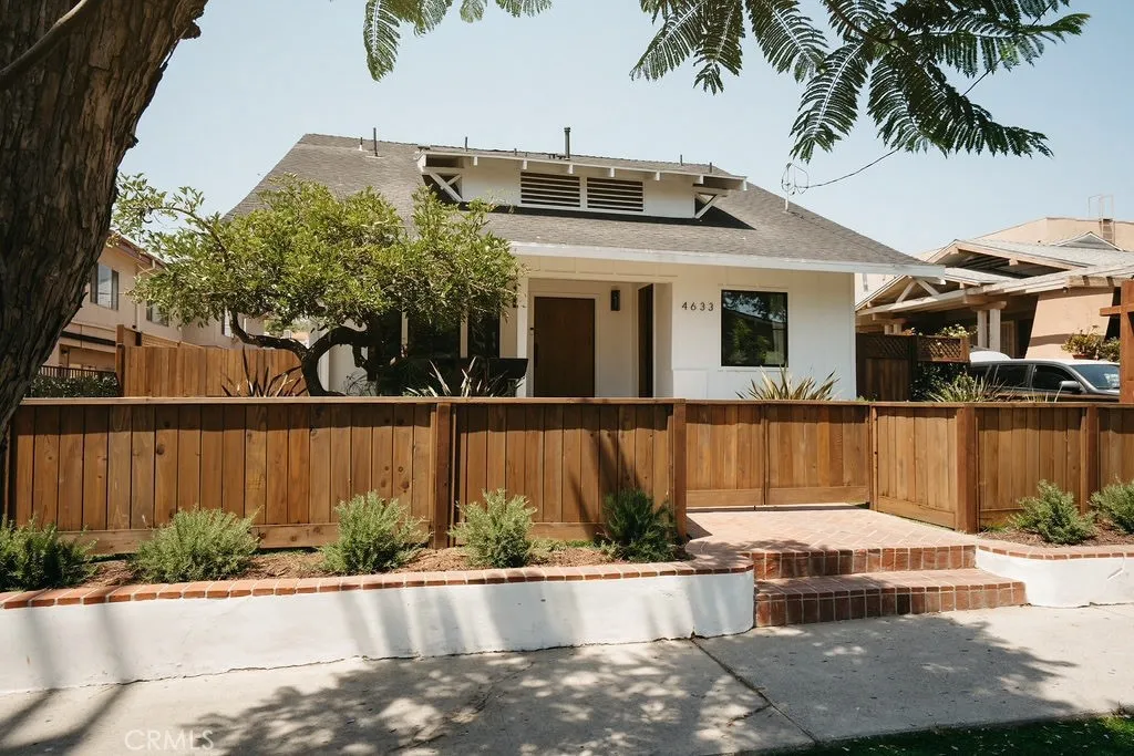 4633 Russell, Los Angeles, CA 90027 - Main photo, Los Angeles, CA