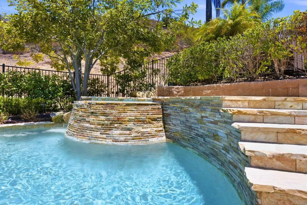 https://cdn.realtyfeed.com/cdn/127/306766090/936fad7562dfa995943a812aa449aa80.webp
