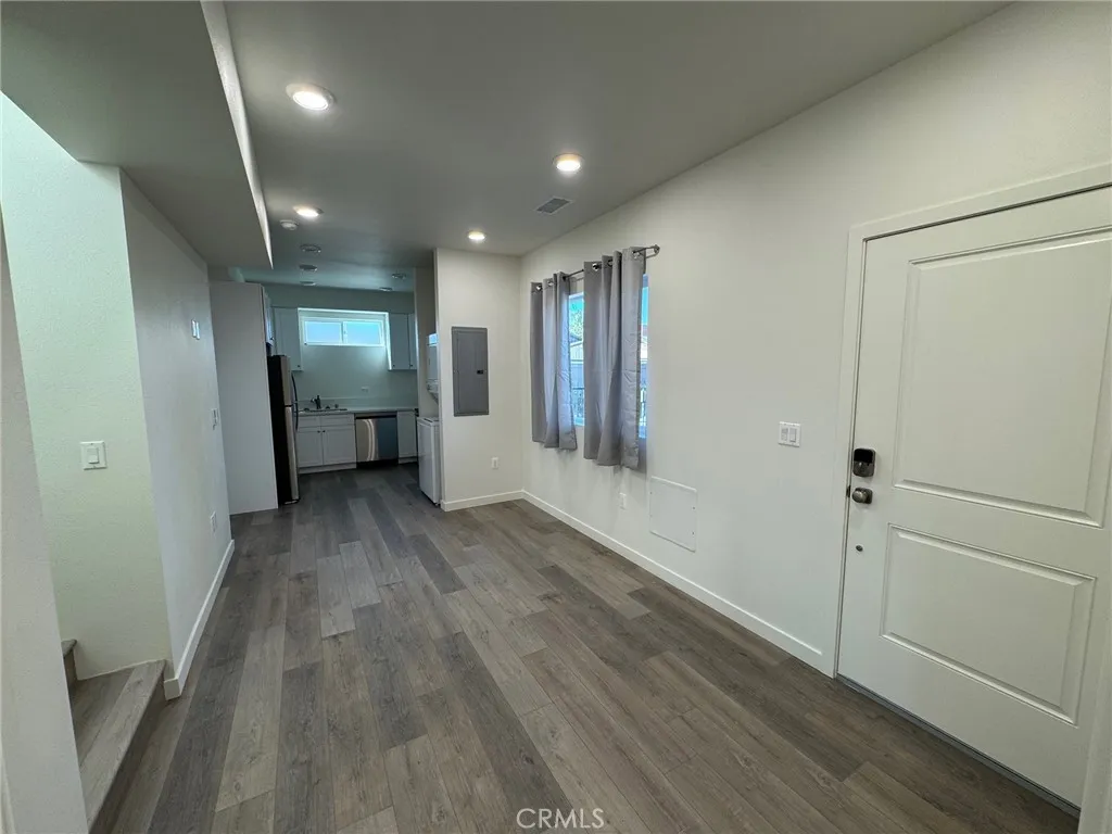 9623 Haas Avenue, Los Angeles, CA 90047 - Photo 5 of 27, Los Angeles, CA