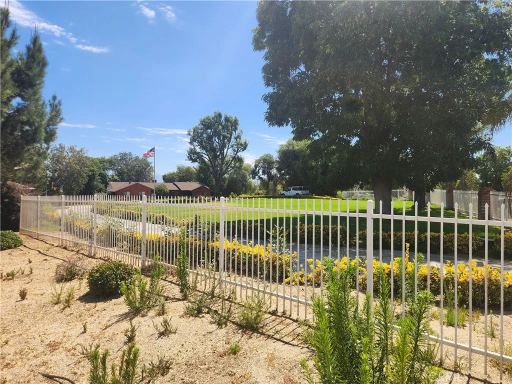 6786 Limonite, Jurupa Valley, CA 92509 - Photo 2 of 5, Jurupa Valley, CA