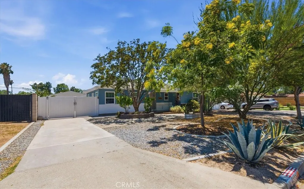 4686 Mcfarland, Riverside, CA 92506 - Photo 2 of 35, Riverside, CA