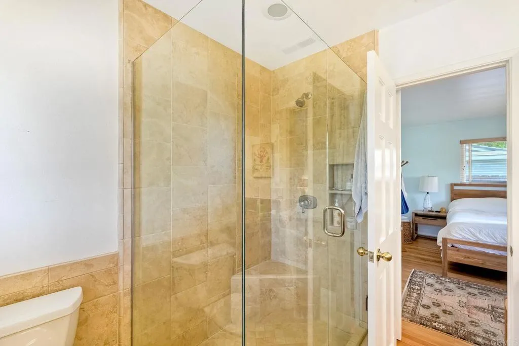 https://cdn.realtyfeed.com/cdn/127/306766183/318090372fa6d6d2f8974e4d28d215b1.webp