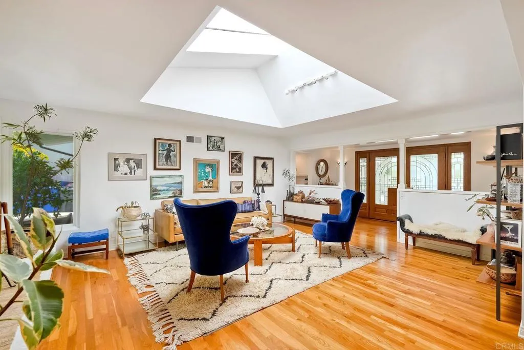 https://cdn.realtyfeed.com/cdn/127/306766183/33c3fdda52eba302f5eafeb958aa819d.webp