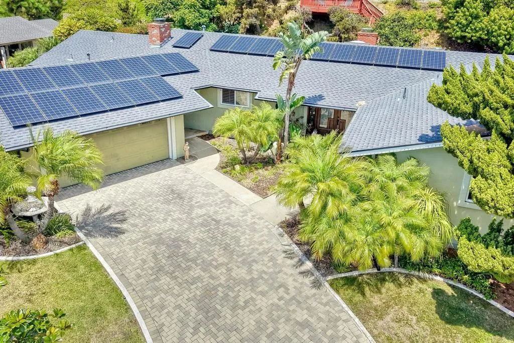 https://cdn.realtyfeed.com/cdn/127/306766183/5e0c82ab515f674e1a42dedde93899f1.webp