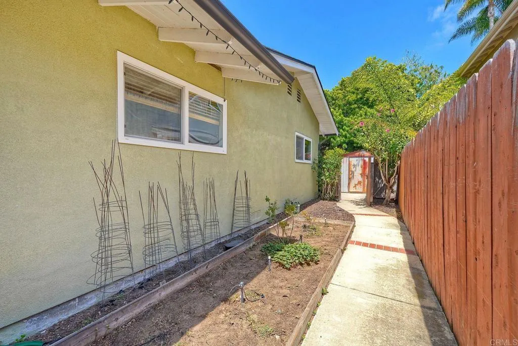 https://cdn.realtyfeed.com/cdn/127/306766183/63f3c2f3a8d089cb0b6aa2bd18a17353.webp
