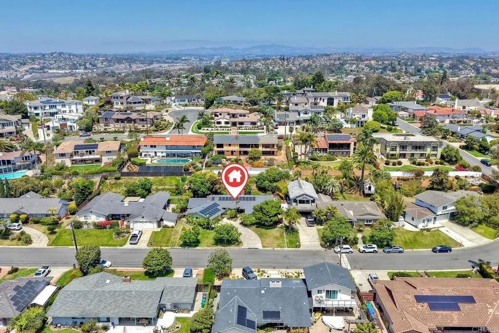 https://cdn.realtyfeed.com/cdn/127/306766183/e24e8a33428cd2f1e333e8165bc28e39.webp