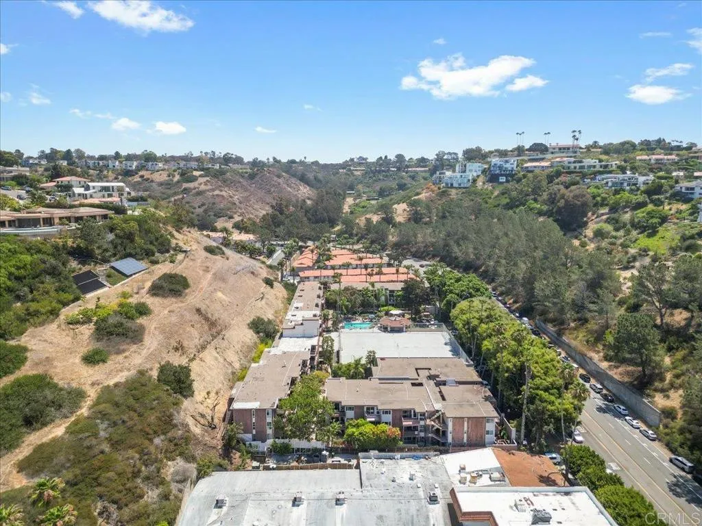 Photo #27: PTP2605258 Listing: Photo #27