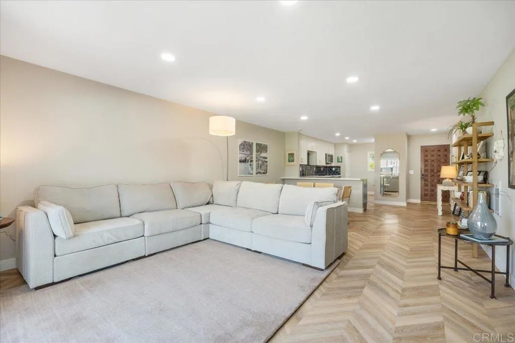 Photo #7: PTP2605258 Listing: Photo #7