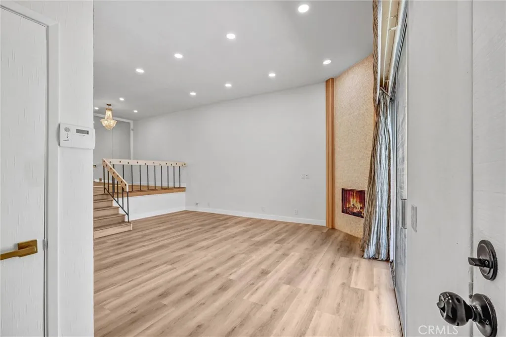 4668 Willis, Sherman Oaks, CA 91403 - Photo 5 of 34, Sherman Oaks, CA