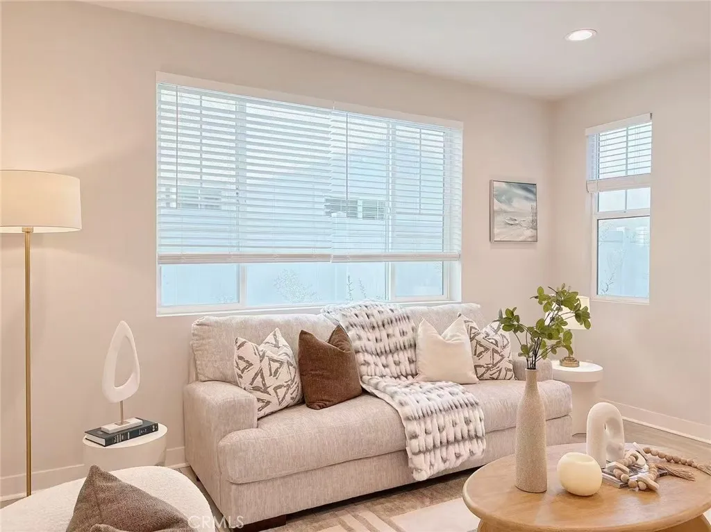 4252 S Heather Privado, Ontario, CA 91761 - Photo 5 of 12, Ontario, CA
