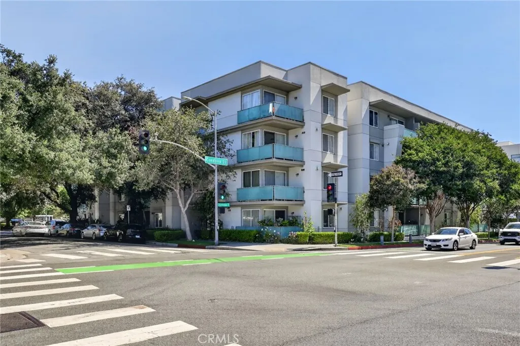 160 S Hudson Avenue Unit 111, Pasadena, CA 91101 - Main photo, Pasadena, CA