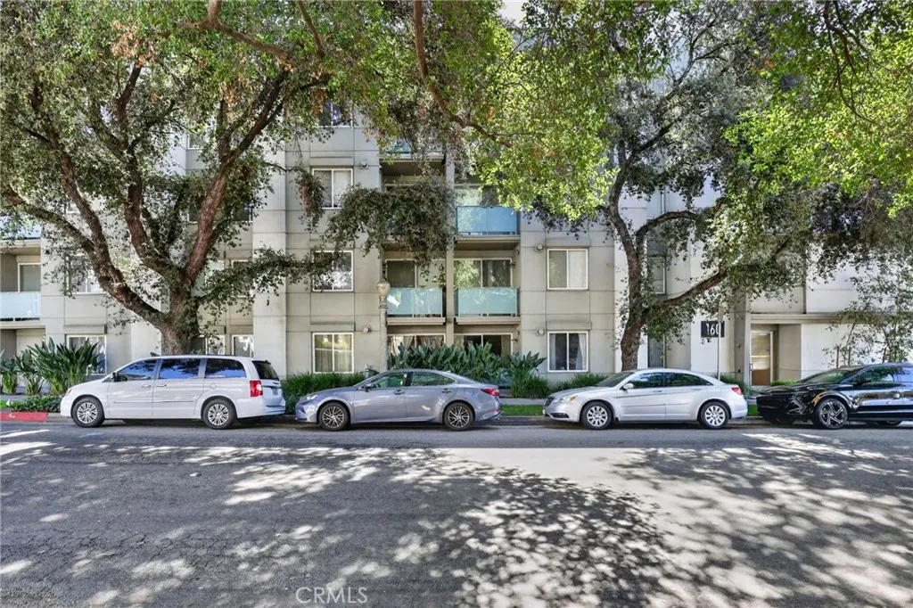 160 S Hudson Avenue Unit 111, Pasadena, CA 91101 - Photo 3 of 24, Pasadena, CA