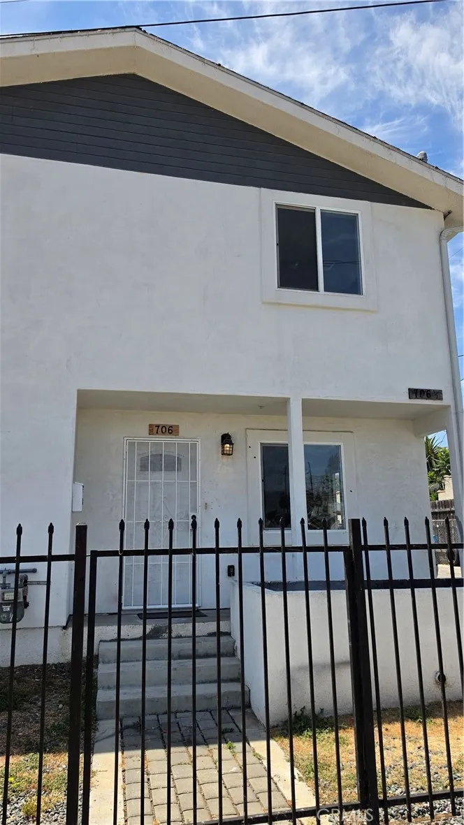 706 W 104th Place, Los Angeles, CA 90044 - Photo 2 of 21, Los Angeles, CA