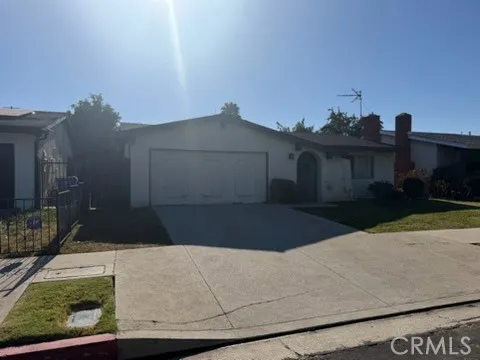 7907 Etiwanda, Reseda, CA 91335 - Photo 2 of 13, Reseda, CA