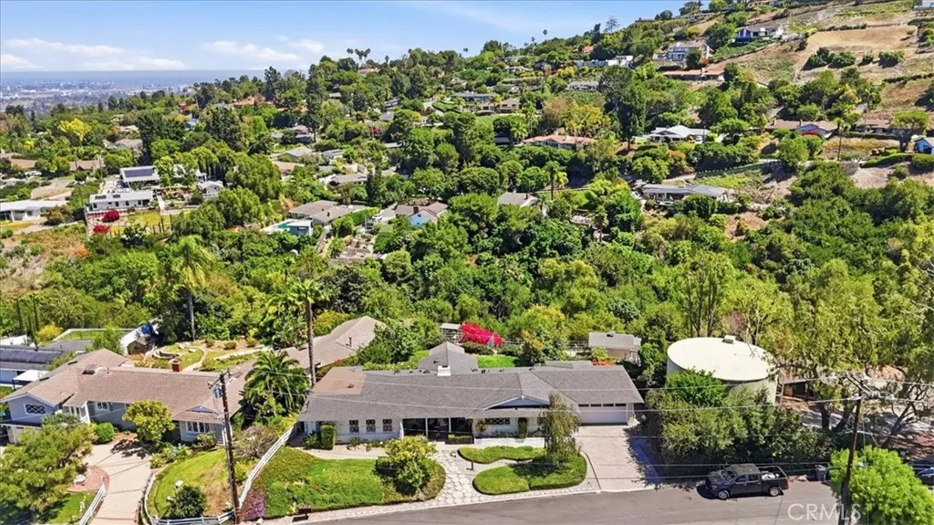 41 Hitching Post, Palos Verdes Peninsula, CA 90274 - Photo 3 of 44, Palos Verdes Peninsula, CA