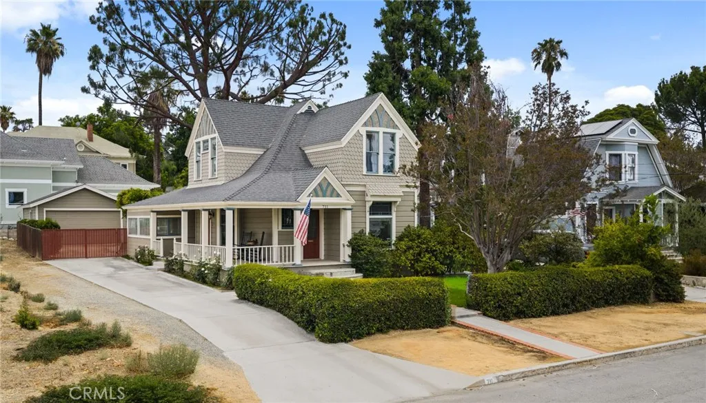 711 Chestnut, Redlands, CA 92373 - Photo 2 of 47, Redlands, CA