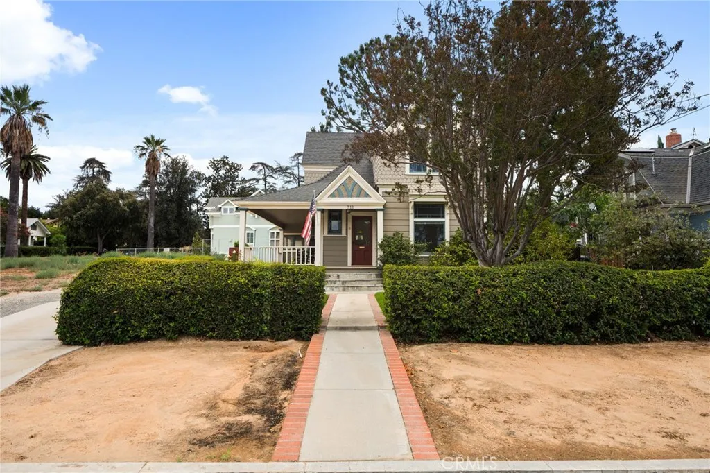 711 Chestnut, Redlands, CA 92373 - Photo 5 of 47, Redlands, CA