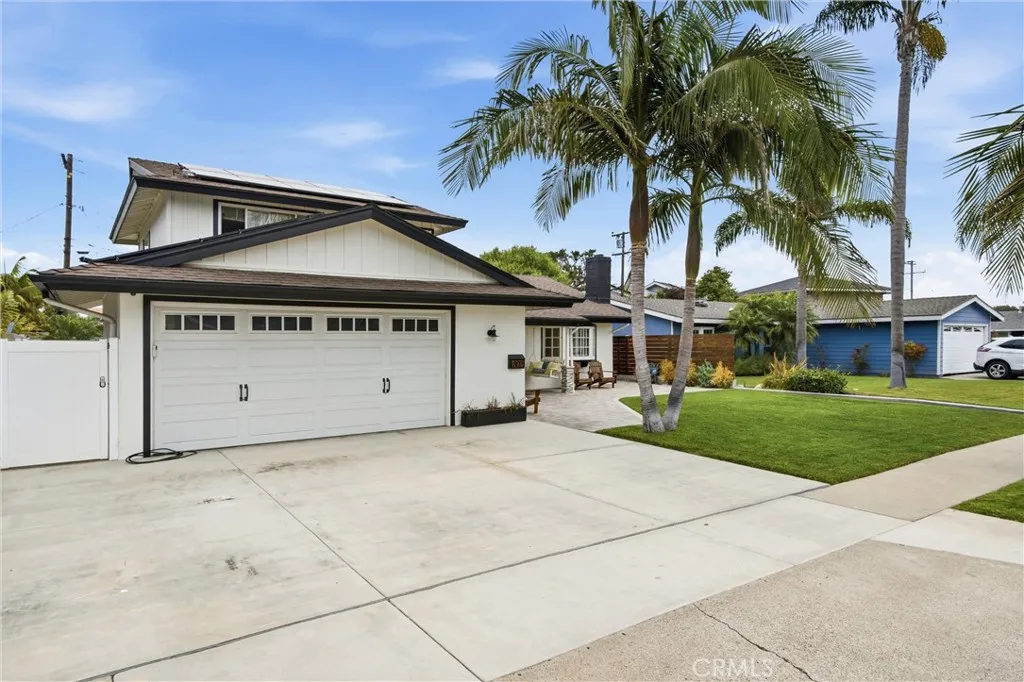 8021 Sunset Circle, Huntington Beach, CA 92646 - Photo 2 of 37, Huntington Beach, CA