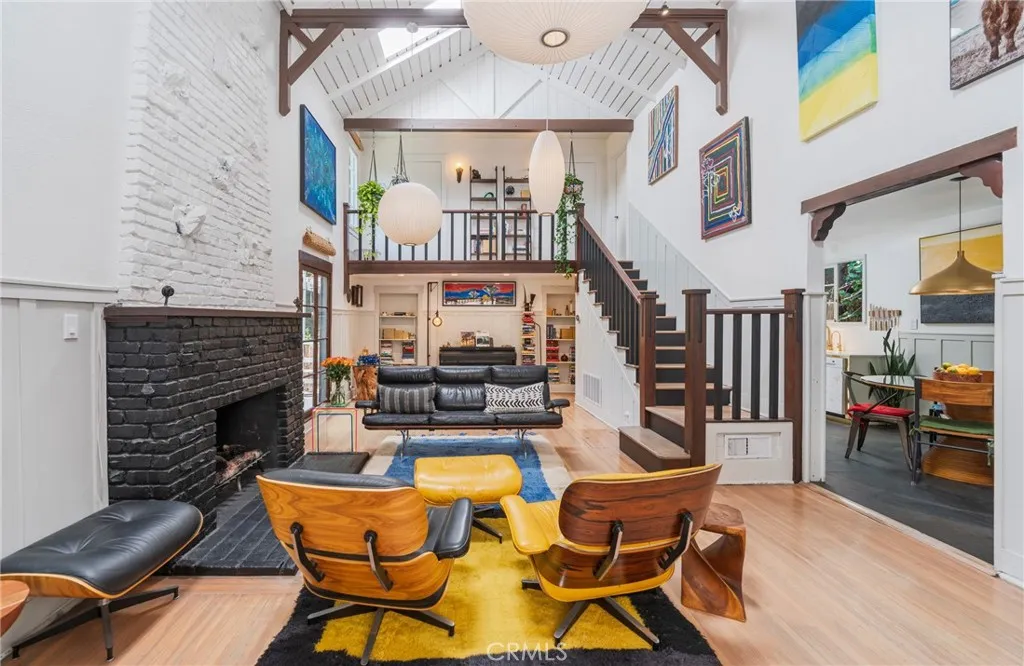 9861 Easton Drive, Los Angeles, CA 90210 - Photo 4 of 50, Los Angeles, CA