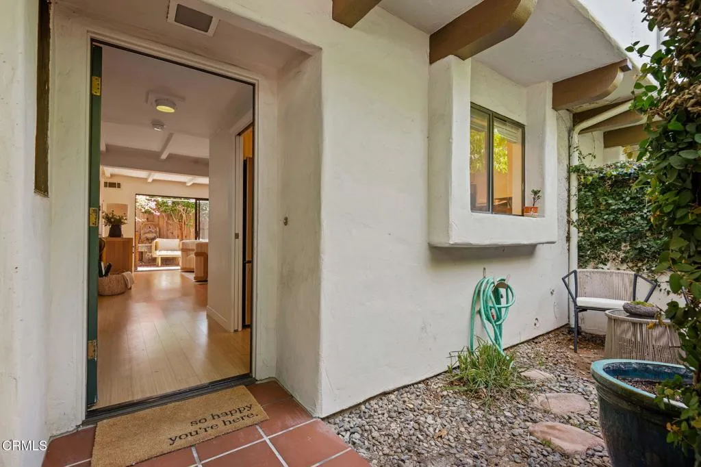 2012 Castillo Street Unit B, Santa Barbara, CA 93105 - Photo 3 of 21, Santa Barbara, CA